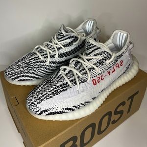 Yeezy Boost 350 V2 Zebra